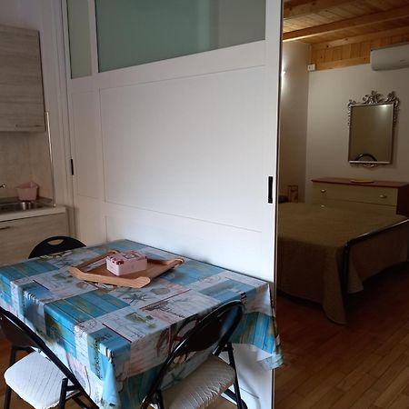 Bilocale Savona Apartment Bagian luar foto